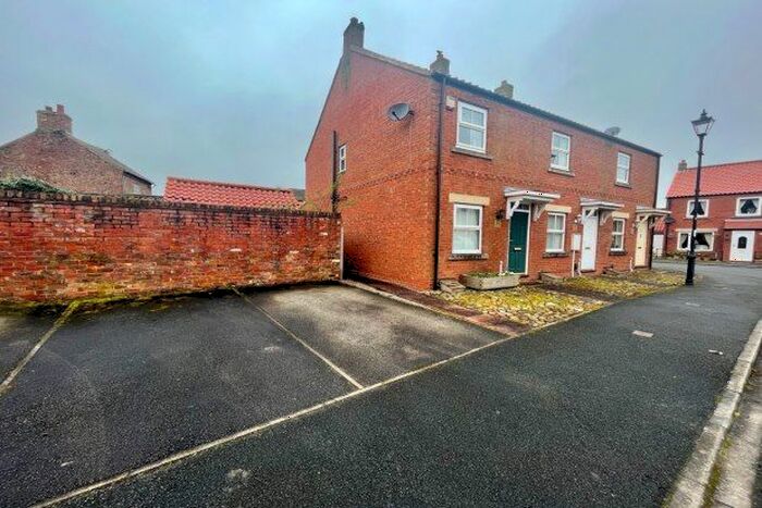 2 Bedroom End Of Terrace House To Rent In Linen Way, Northallerton, DL6