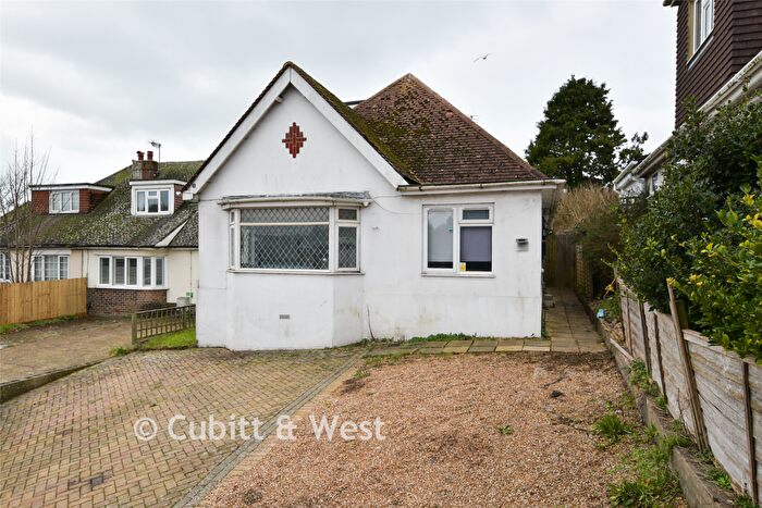 4 Bedroom Chalet For Sale In Falmer Road, Woodingdean, Brighton, East Sussex, BN2