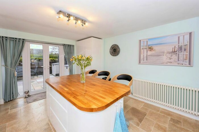 2 Bedroom Detached Bungalow For Sale In Main Road, Withern, Alford, LN13
