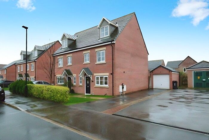 4 Bedroom Semi Detached House For Sale In Ribblehead Road, Harrogate, HG3