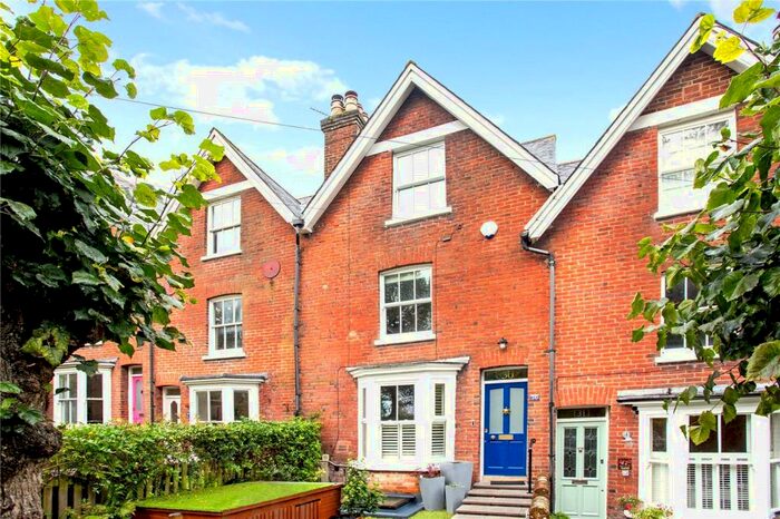 4 Bedroom Terraced House To Rent In Clifton Road, Winchester, Hampshire, SO22