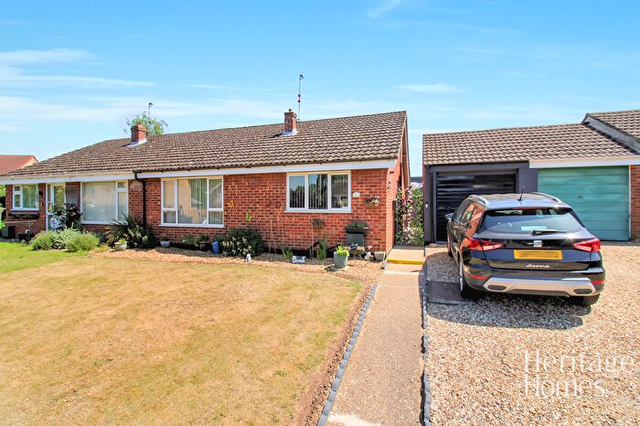 Bungalow For Sale In Meadow Road, Norwich, Norfolk, NR5