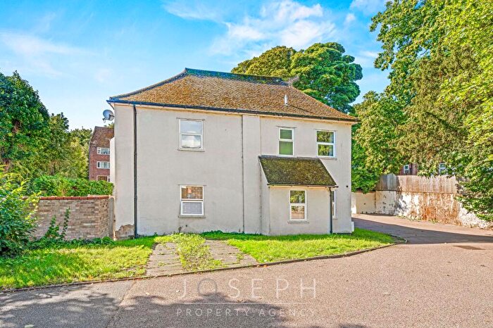 2 Bedroom End Of Terrace House For Sale In Belstead Avenue, Ipswich, IP2