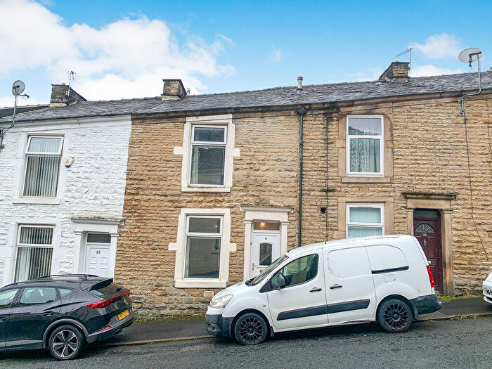 2 Bedroom Terraced House For Sale In Hope Street, Darwen, Blackburn, BB3