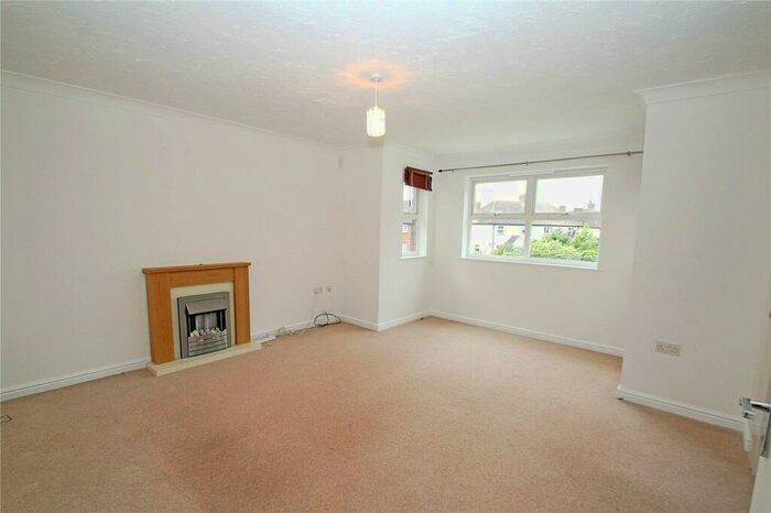 2 Bedroom Apartment To Rent In Chertsey, Surrey, KT16