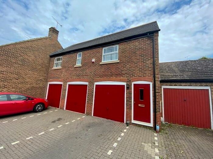 1 Bedroom Maisonette To Rent In Fairford Leys, Aylesbury, HP19