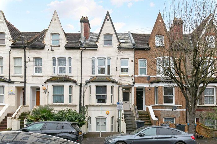 1 Bedroom Flat To Rent In Heathfield Road, South Croydon, CR0
