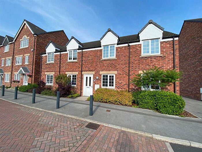 2 Bedroom Flat To Rent In Murray View, Middleton, Leeds, LS10