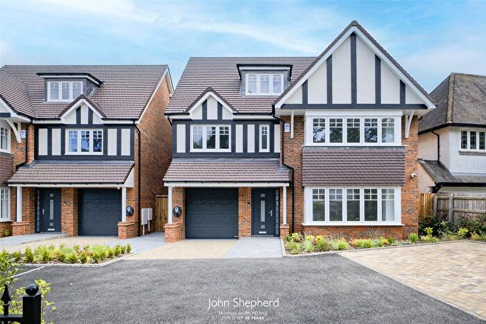 6 Bedroom Detached House To Rent In Warwick Road, Solihull, West Midlands, B91