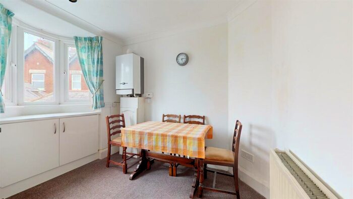 2 Bedroom Apartment For Sale In Station Road, Swanage Town Centre, BH19