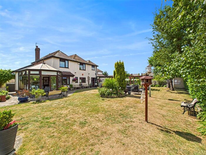 4 Bedroom Detached House For Sale In Wolseley Road, Gloucester, Gloucestershire, GL2