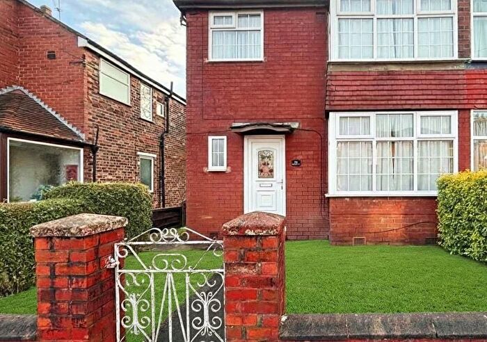 3 Bedroom Semi-detached House To Rent In Downham Crescent, Prestwich, Manchester, M25