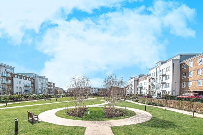 2 Bedroom Apartment To Rent In Maidenhead, Berkshire, SL6