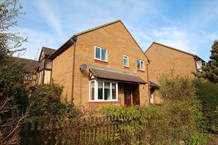 2 Bedroom Cluster House To Rent In Bunyan Road, Biggleswade, SG18