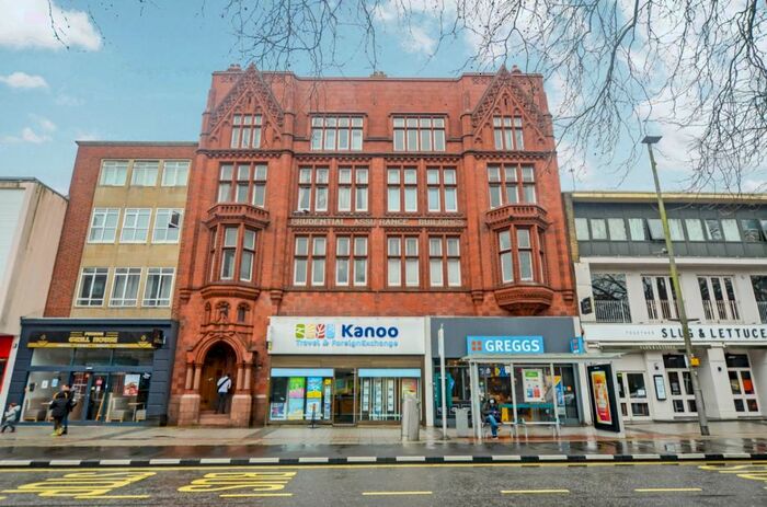 2 Bedroom Flat To Rent In Prudential Buildings, , Above Bar Street, Southampton, Hampshire, SO14