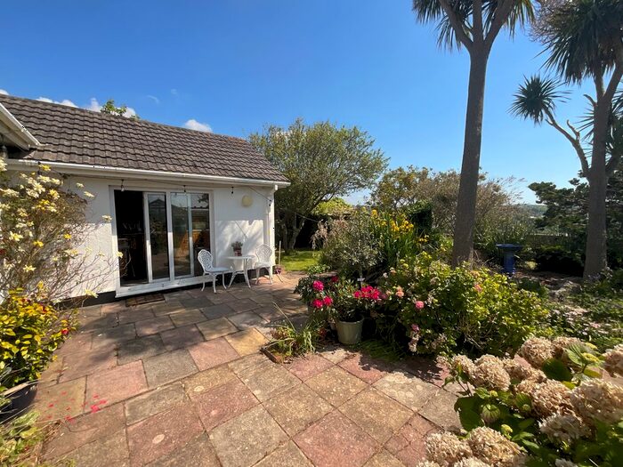 3 Bedroom Detached Bungalow To Rent In Lynstone Road, Bude, Cornwall, EX23