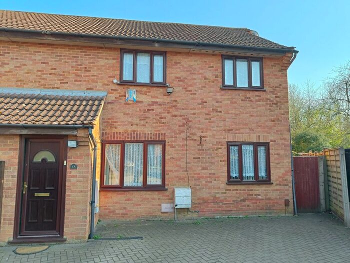 4 Bedroom Terraced House To Rent In Donnington, Bradville, MK13