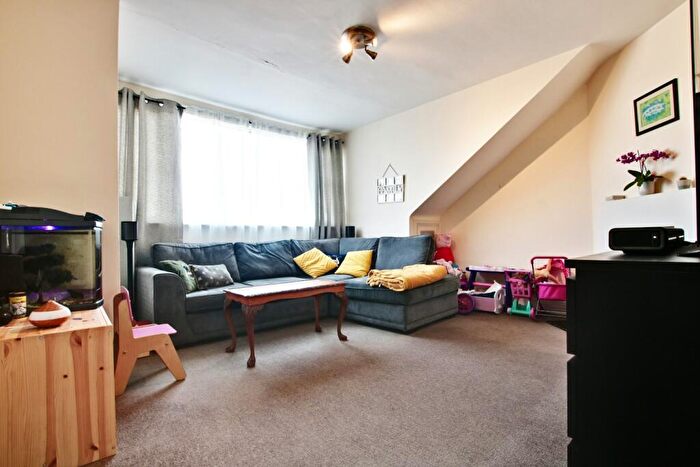 2 Bedroom Apartment To Rent In Hammelton Road, Bromley, BR1