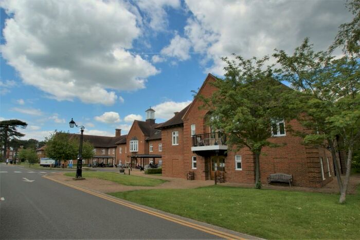 1 Bedroom Retirement Property To Rent In Octagon Road, Walton-On-Thames, Surrey, KT12