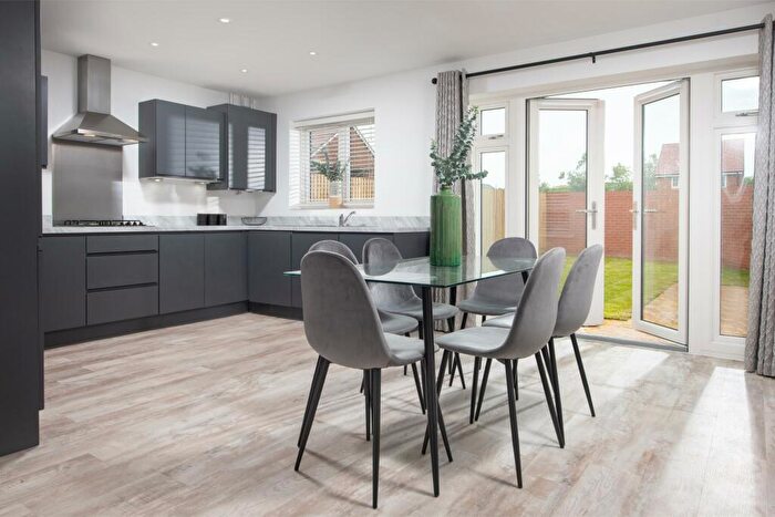 5 Bedroom Semi-Detached House For Sale In Thame, Oxfordshire, OX9