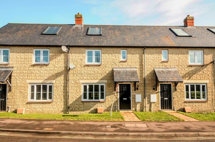 2 Bedroom Terraced House To Rent In Ducklington, Oxfordshire, OX29