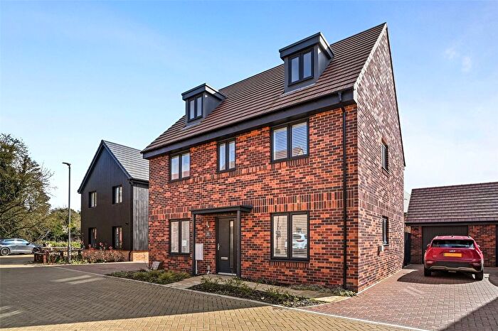 5 Bedroom Detached House For Sale In Shaw Street, Bishop's Stortford, Hertfordshire, CM23