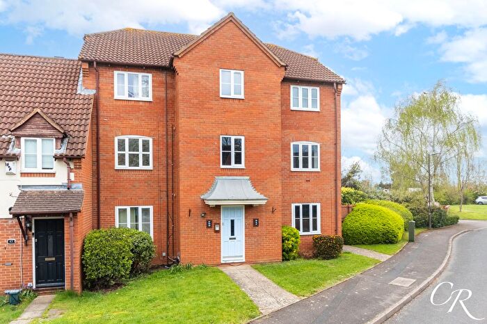 1 Bedroom Flat For Sale In Coppice Gate, Cheltenham, GL51