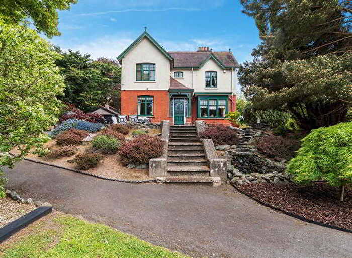 5 Bedroom Detached House For Sale In Clonard, Bachelors Walk, Portadown, BT63