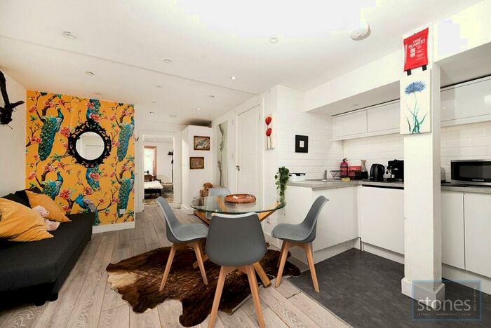 2 Bedroom Apartment To Rent In Lisson Grove, London, NW1