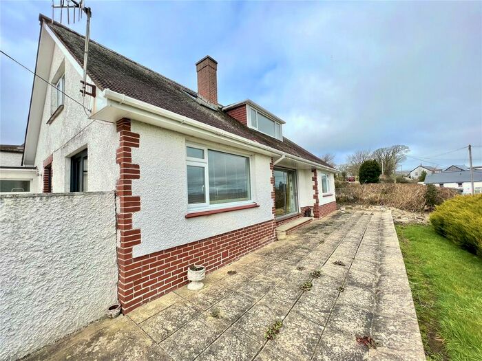 4 Bedroom Detached House For Sale In Penrhiw, St. Dogmaels, Aberteifi, Penrhiw, SA43