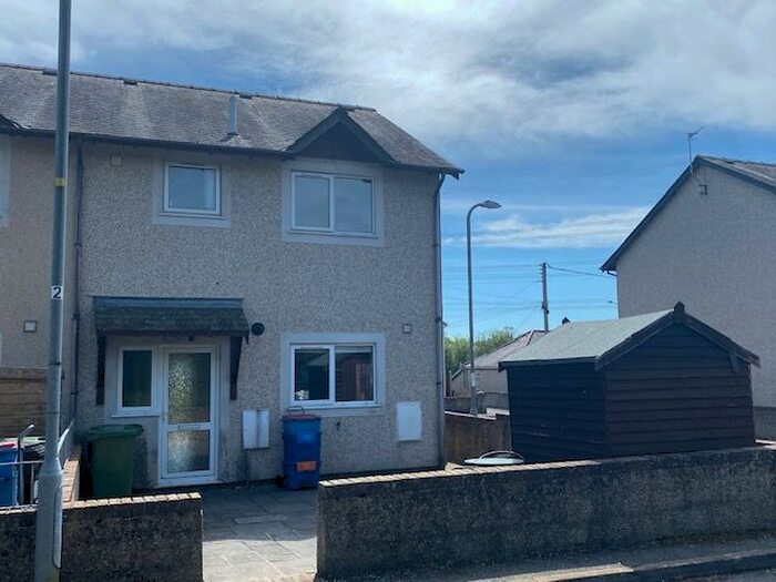 3 Bedroom End Of Terrace House To Rent In Ffordd Caergybi, Llanfairpwllgwyngyll, LL61