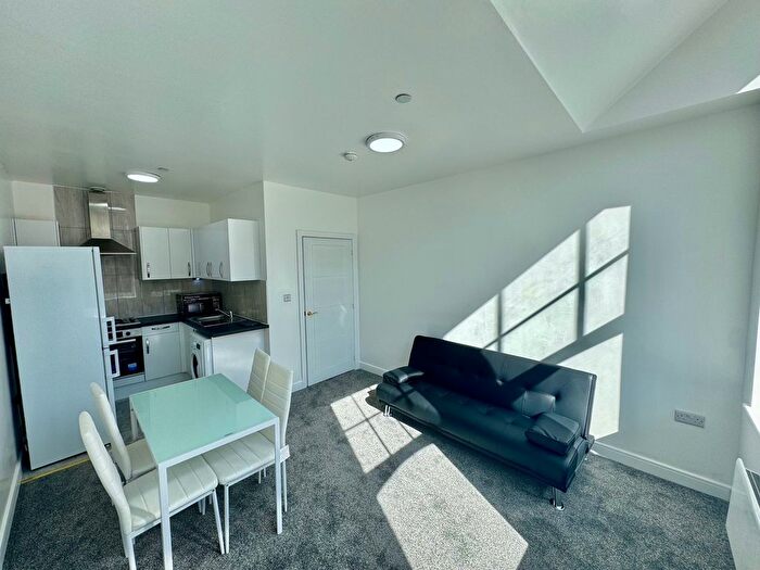 1 Bedroom Property To Rent In Castle Boulevard, Nottingham, NG7