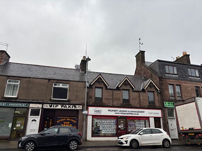 3 Bedroom Flat To Rent In East High Street, Forfar, DD8