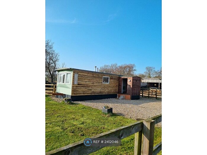 2 Bedroom Mobile/park Home To Rent In Kirkby Moor Rd Laverton, N Yorks, HG4