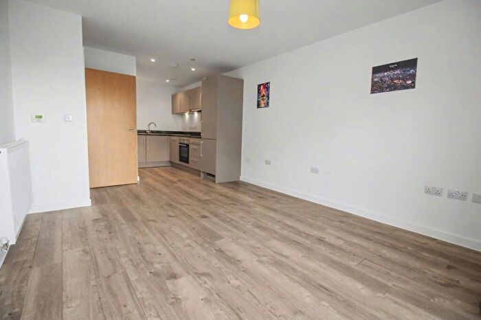 1 Bedroom Flat For Sale In Capstan Road, Centenary Quay, SO19