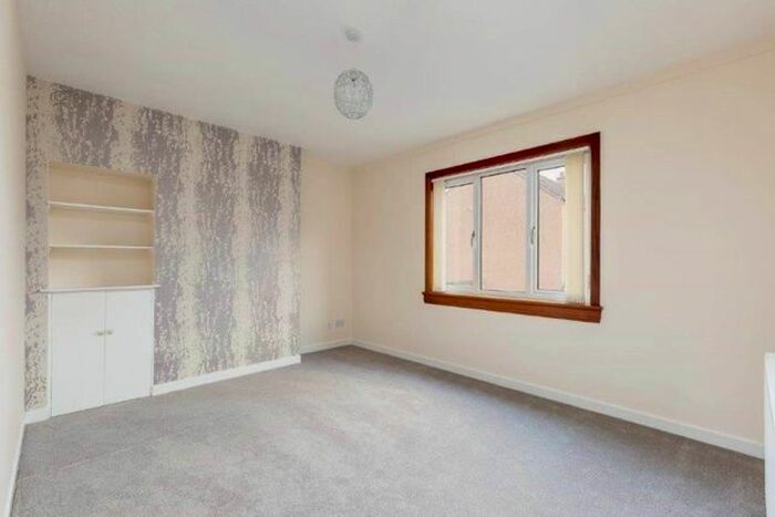 1 Bedroom Flat To Rent In Stuart Wynd, East Craigs, Edinburgh, EH12