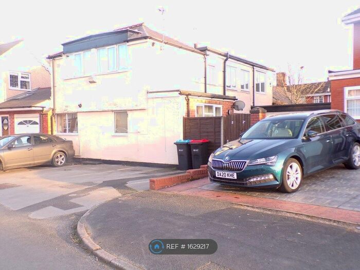 2 Bedroom Semi-Detached House To Rent In Dudleston Road, Little Sutton, Ellesmere Port, CH66