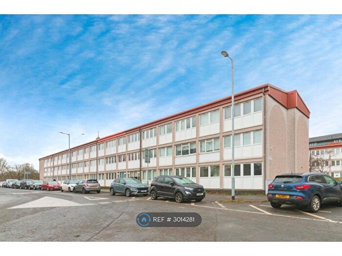 1 Bedroom Flat To Rent In Wellgreen Court, Glasgow, G43