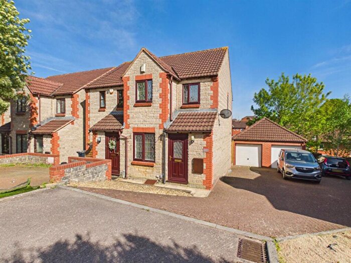 2 Bedroom Semi-Detached House For Sale In Preacher Close, St George, Bristol, BS5