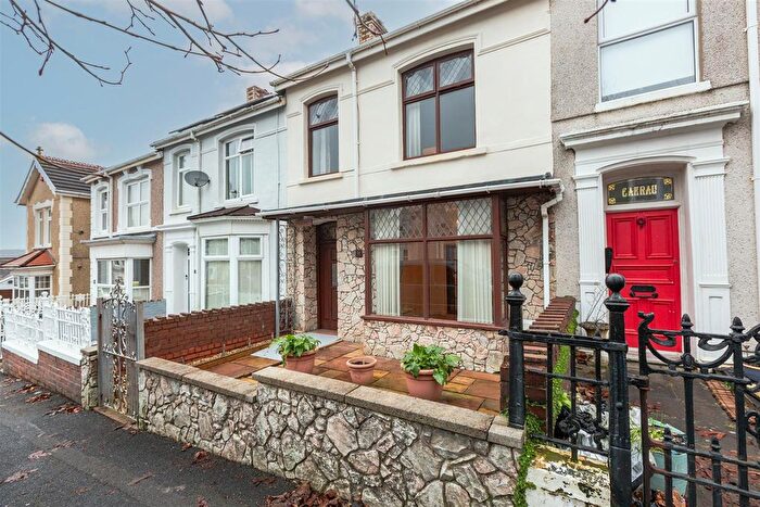 3 Bedroom Terraced House For Sale In College Hill, Llanelli, SA15