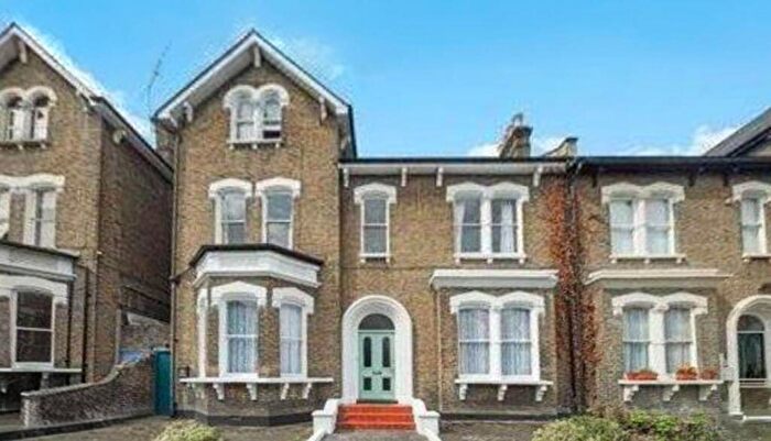 4 Bedroom Flat To Rent In Tyrwhitt Road, Brockley, London, SE4