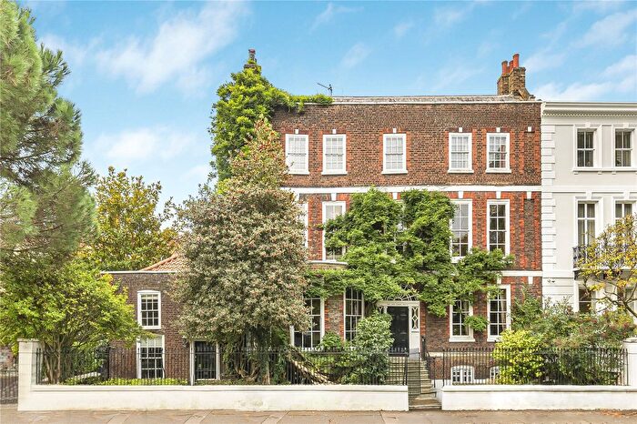 8 Bedroom Semi Detached House For Sale In The Green, Richmond, Surrey, TW9