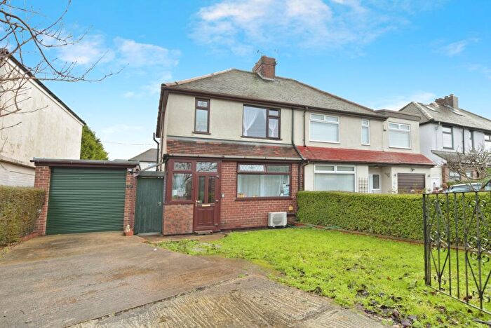 3 Bedroom Semi Detached House For Sale In Mansfield Road, Aston, Sheffield, South Yorkshire, S26