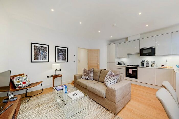 1 Bedroom Flat To Rent In Great Titchfield Street (), London, W1W