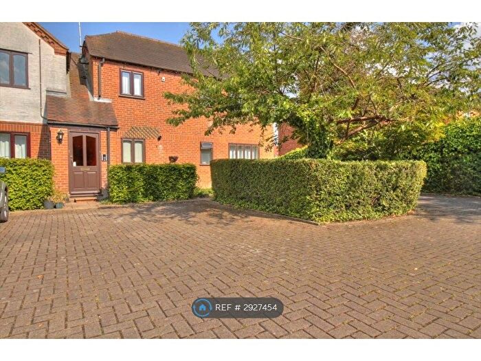 1 Bedroom Flat To Rent In Pangbourne, Reading, RG8
