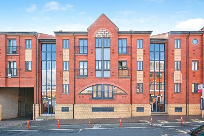 1 Bedroom Flat For Sale In Graham Street, Birmingham, B1