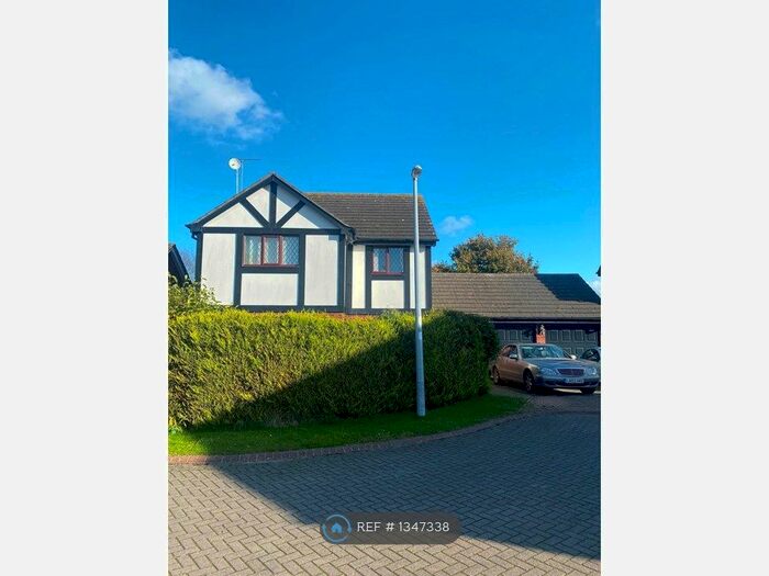 4 Bedroom Detached House To Rent In Churchfields, Tickton, Beverley, HU17