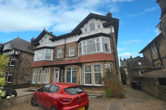 2 Bedroom Apartment To Rent In Leeds Road, Harrogate, North Yorkshire, HG2