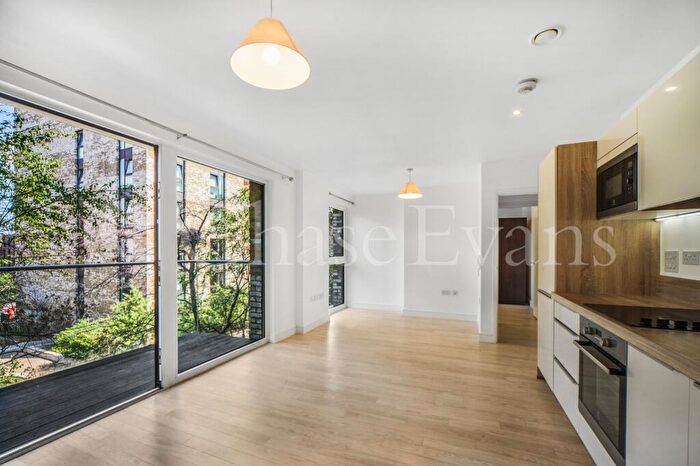 1 Bedroom Flat For Sale In Copenhagen Court, Greenland Place, London, SE8