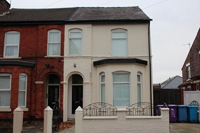 7 Bedroom House To Rent In Hartington Road, Liverpool, Merseyside, L8